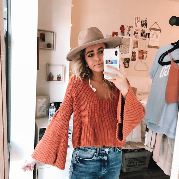 Free People Sweater!! - Picture 3 of 7